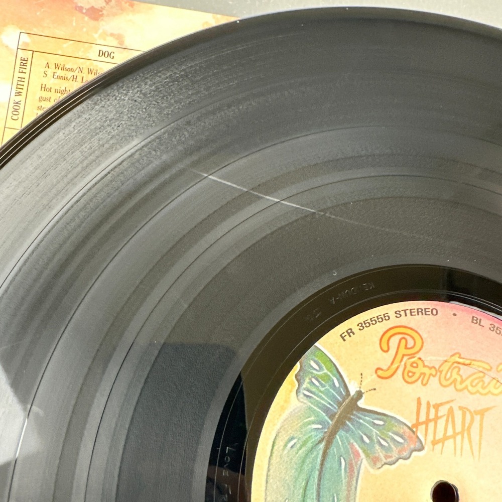Heart Dog & Butterfly Album Vinyl Record LP 1978 Portrait Gatefold PBL-35555-IA - Picture 8 of 15